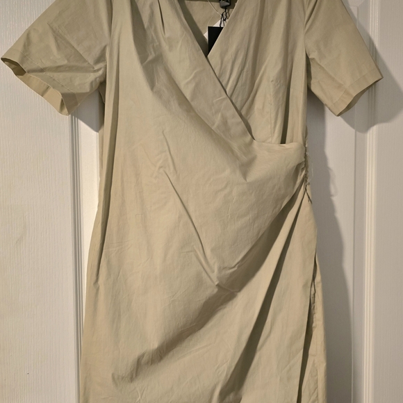 MaxMara Cream Wrap Dress Size 8 - Picture 7 of 12